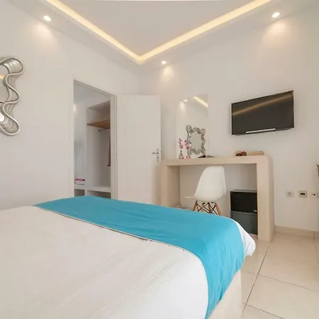 Bella Santorini Hotel Agios Georgios (Santorini)